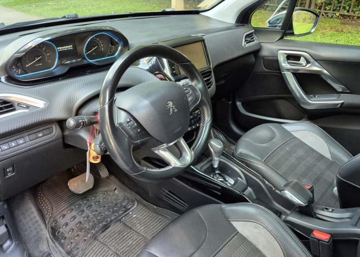 PEUGEOT 2008 ALLURE 1.2 AUT 2016