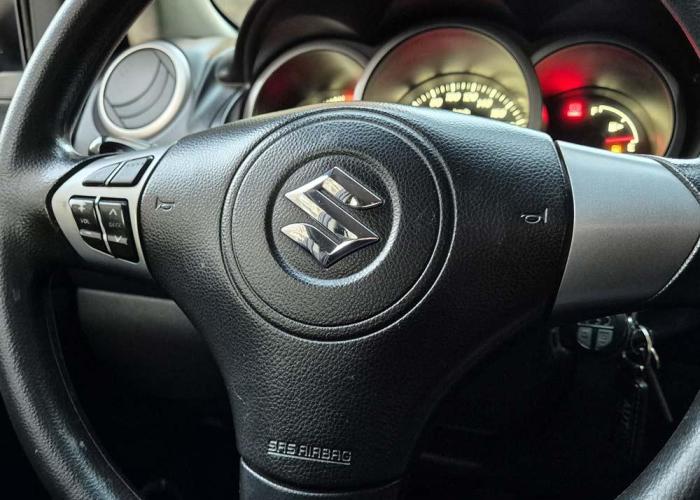 SUZUKI GRAND NOMADE 2.4 GLX 4X4