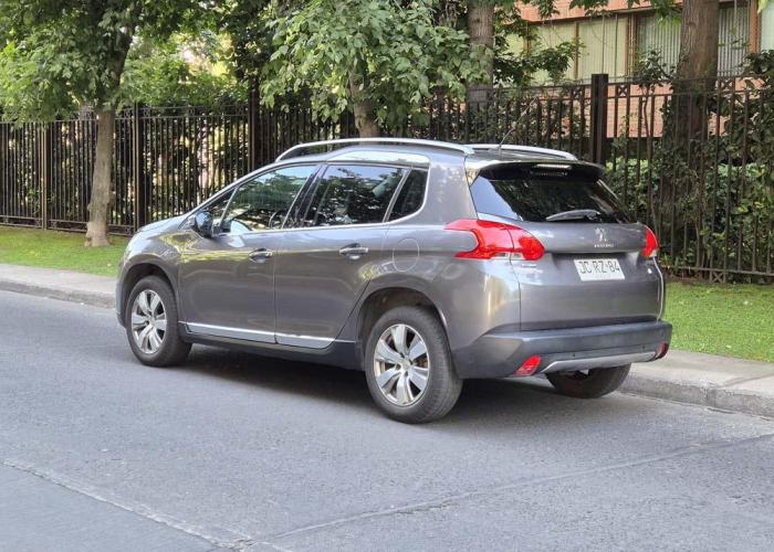 PEUGEOT 2008 ALLURE 1.2 AUT 2016