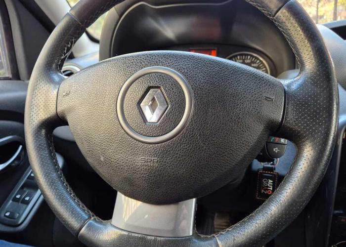 RENAULT DUSTER 2.0 2016