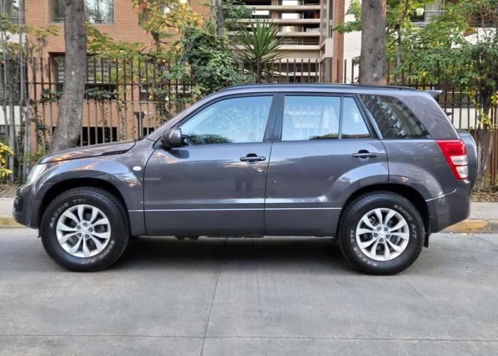 SUZUKI GRAND NOMADE 2.4 GLX 4X4
