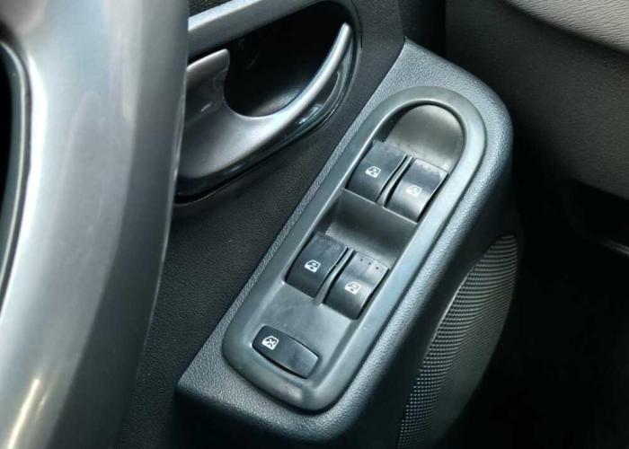 RENAULT DUSTER 2.0 2016