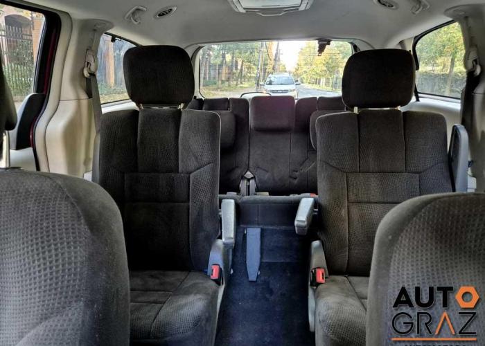 CHRYSLER TOWN & COUNTRY 2014