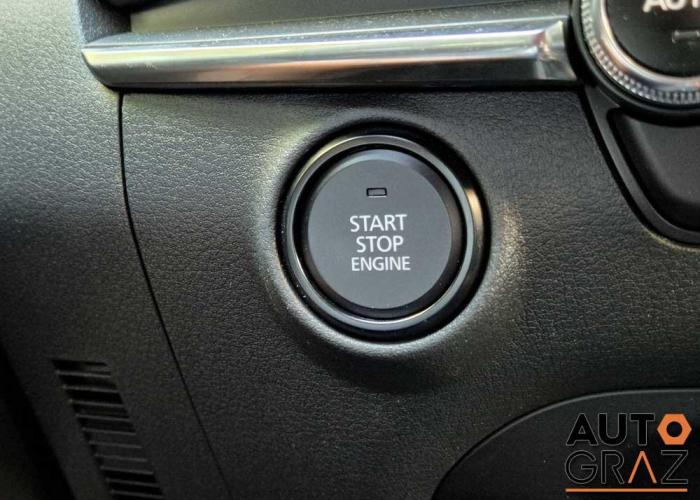 MAZDA 3 SPORT AUT 2024
