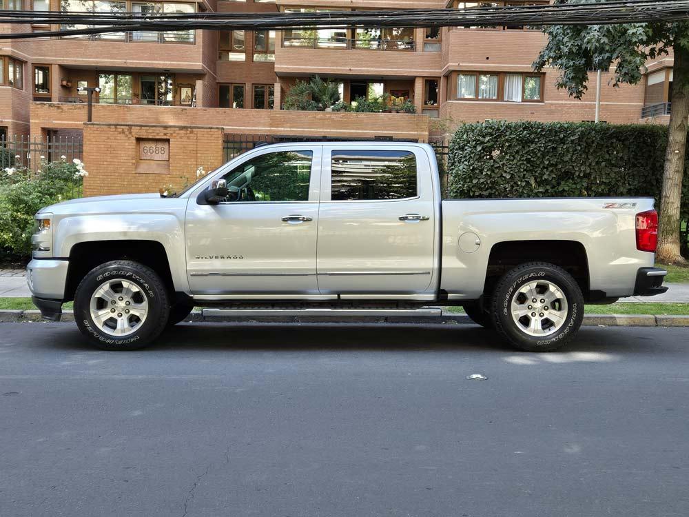 
								Chevrolet Silverado LTZ 2016 full									