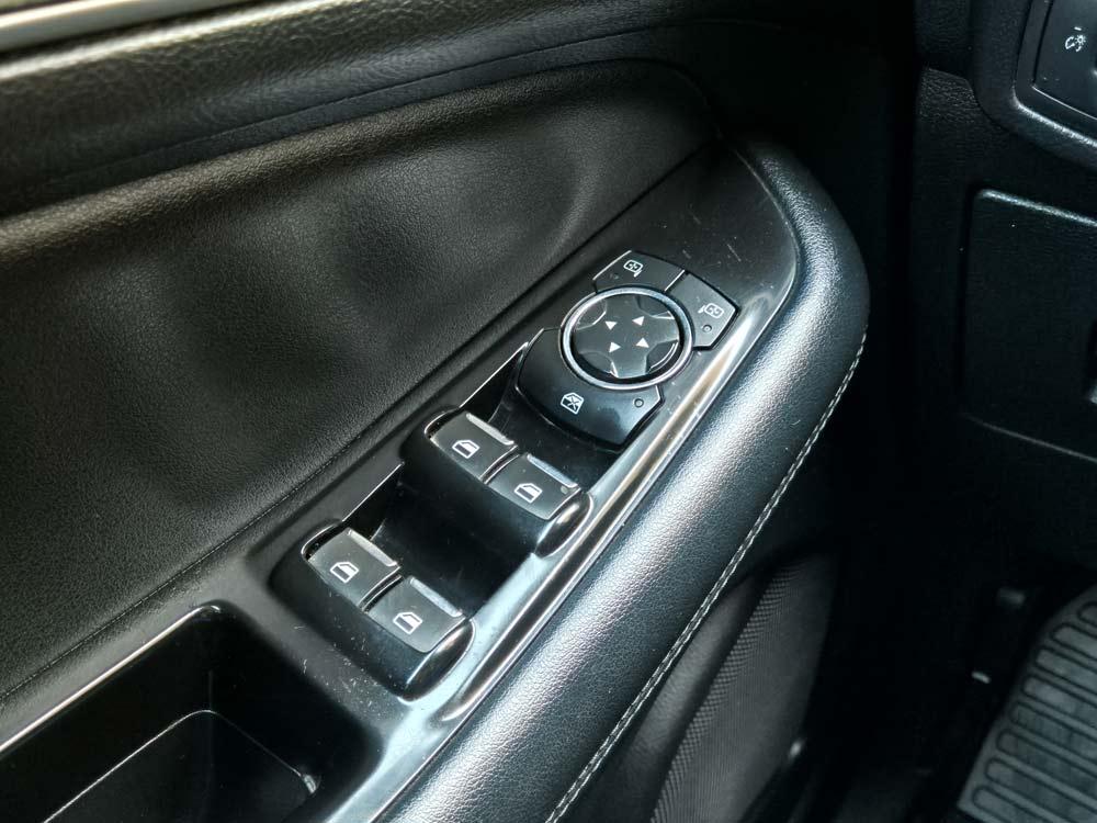 
								Ford Edge SEL 3.5 2018 full									