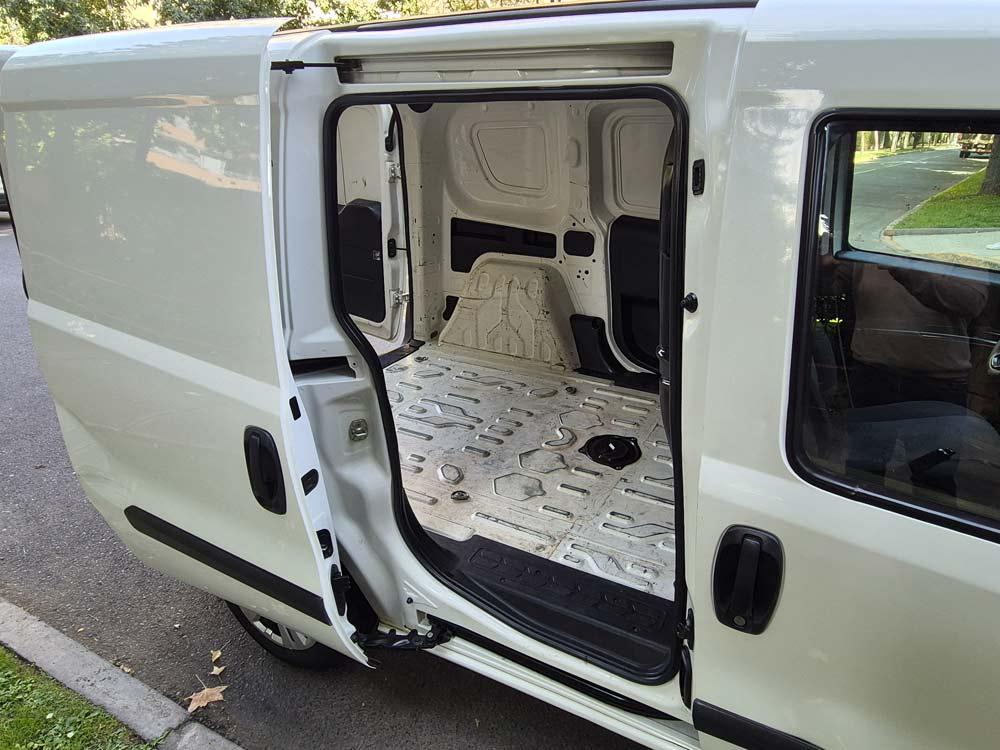 
								RAM Van 1000 Diesel 2019 full									