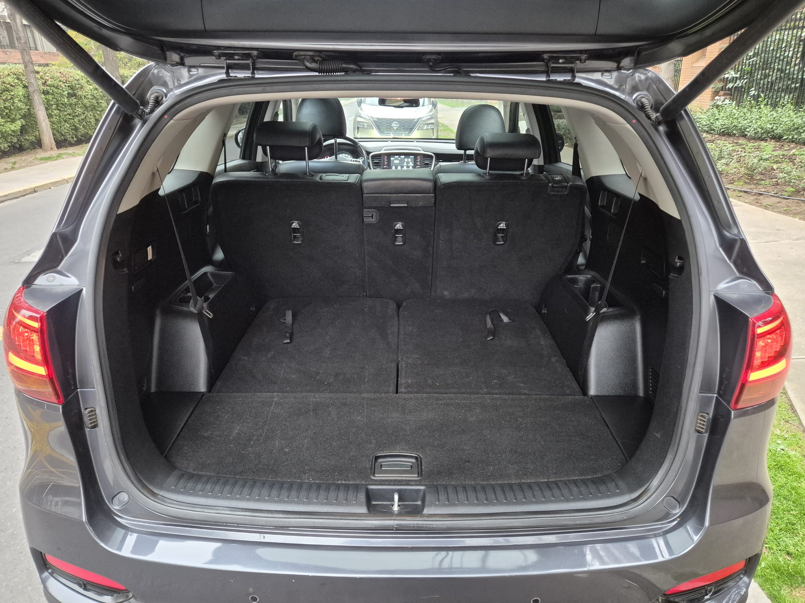 
								Kia Sorento GTL Diesel AWD 2019 full									