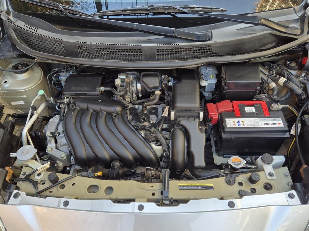 Nissan March 1.6 Sense
