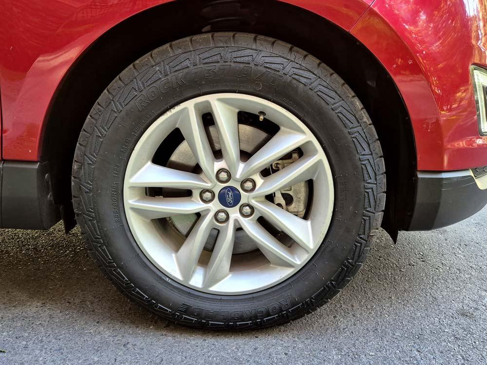 
								Ford Edge SEL 3.5 2018 full									