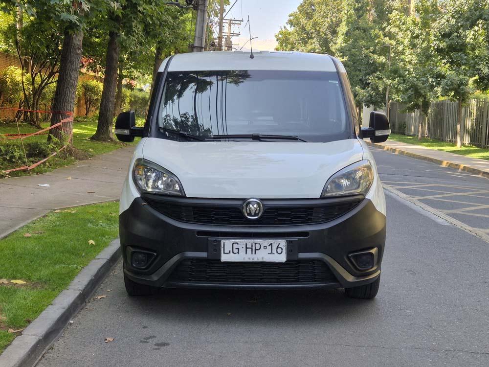 
								RAM Van 1000 Diesel 2019 full									