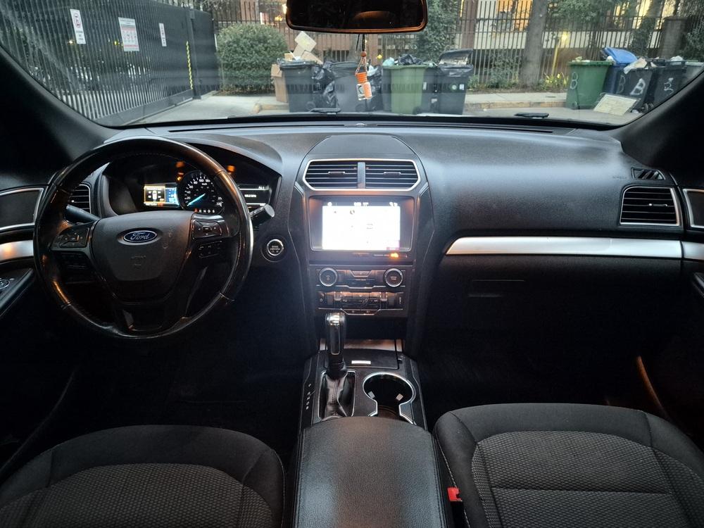 
								Ford Explorer XLT 4×4 2017 full									