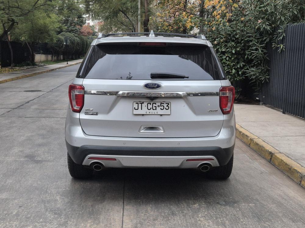
								Ford Explorer XLT 4×4 2017 full									