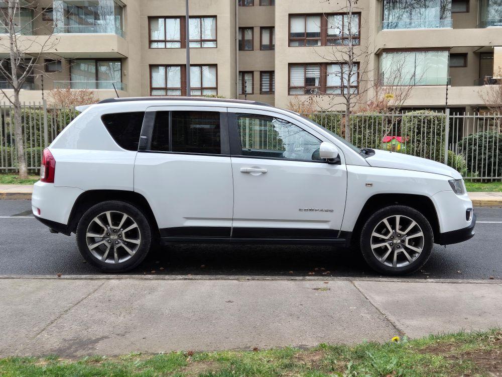 
								Jeep Compass Limited 4WD 2016 full									
