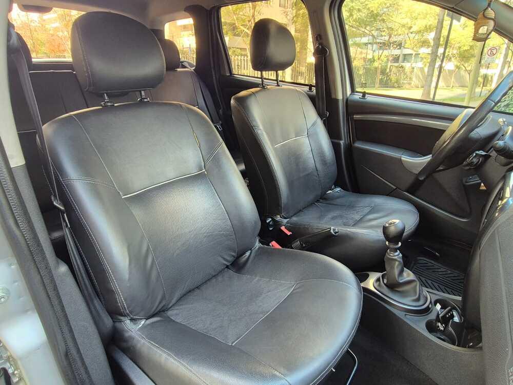 
								Renault Duster 2.0 2016 full									