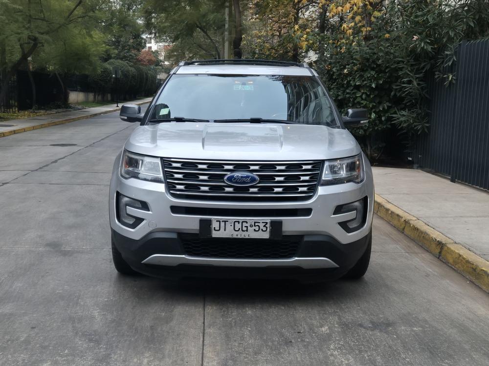 
								Ford Explorer XLT 4×4 2017 full									