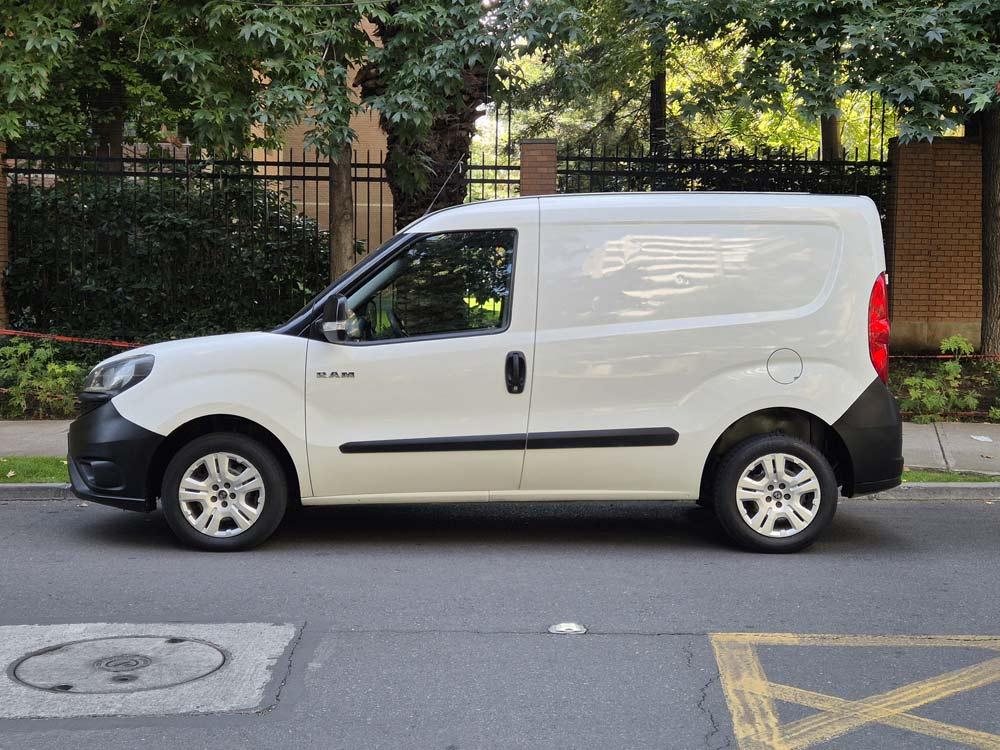 
								RAM Van 1000 Diesel 2019 full									