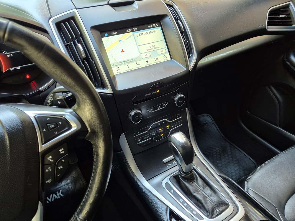 
								Ford Edge SEL 3.5 2018 full									