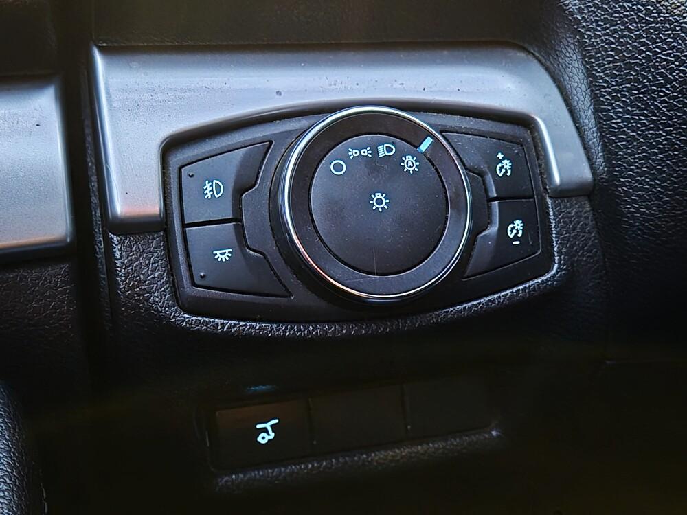 
								Ford Explorer XLT 4×4 2017 full									