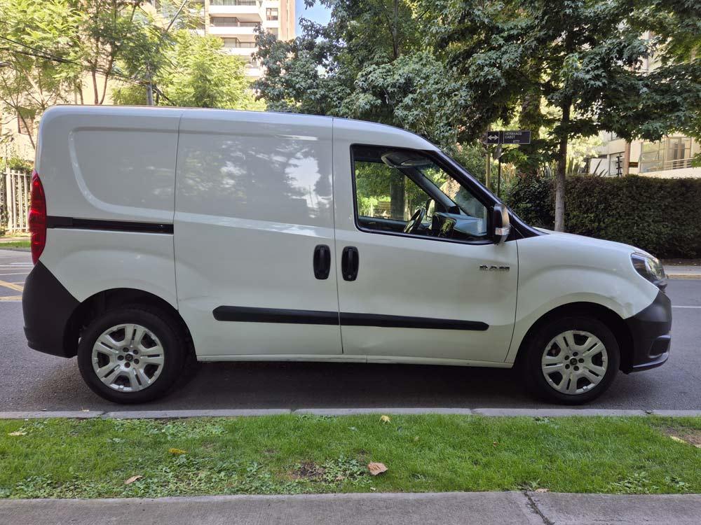 
								RAM Van 1000 Diesel 2019 full									