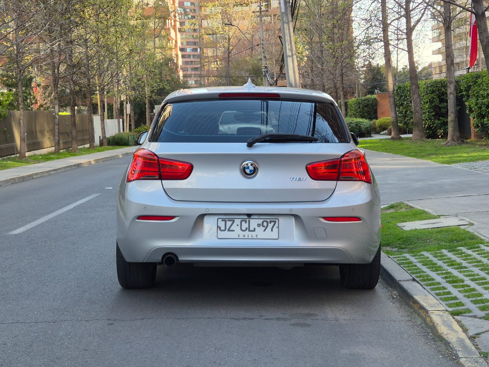 
								BMW 118i 2018 full									