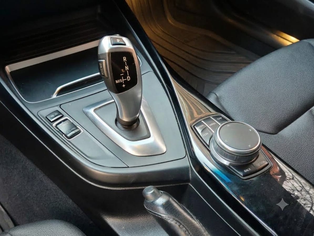 
								BMW 118i 2018 full									