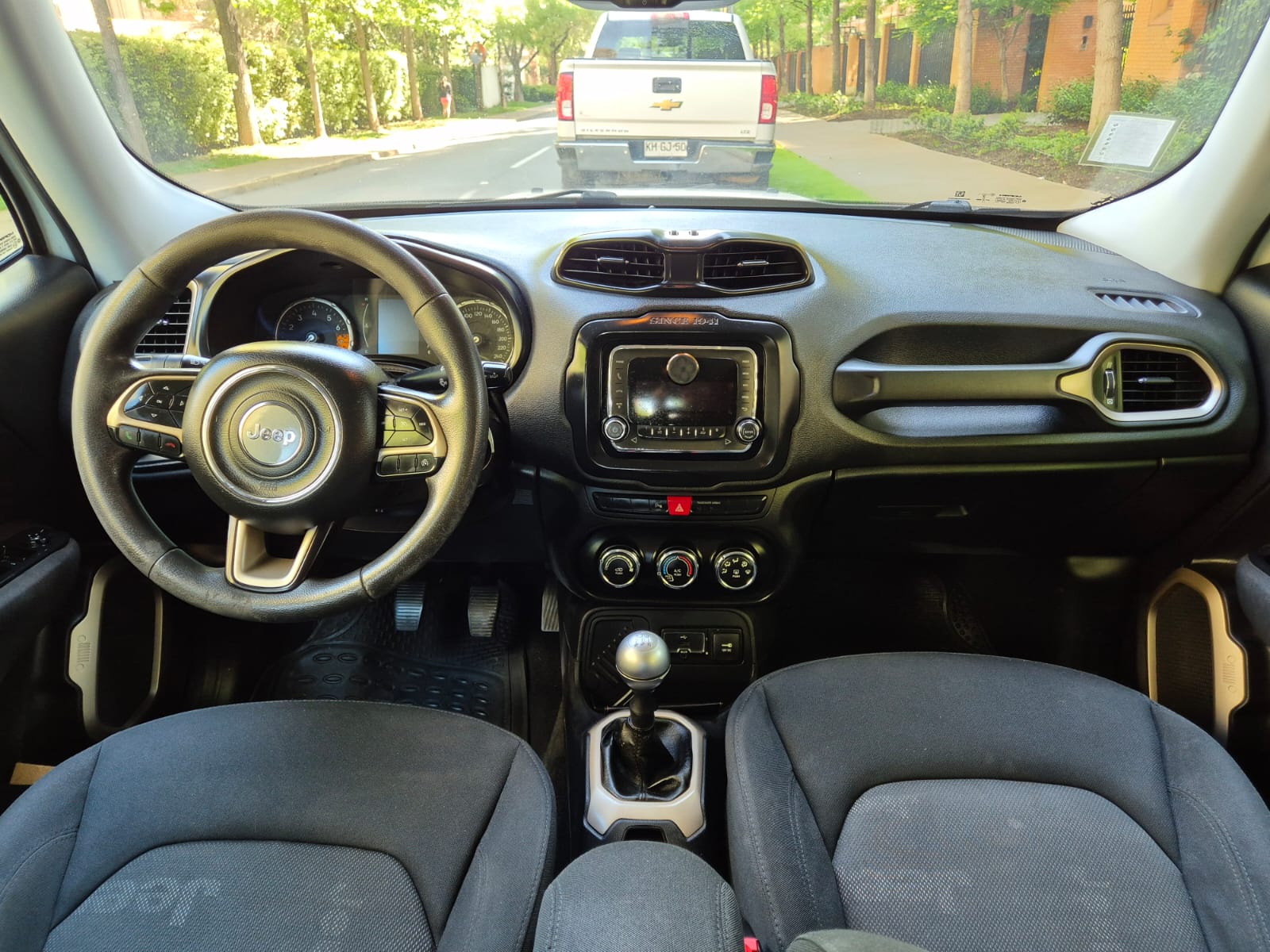 
								Jeep Renegade 1.7 Sport 2016 full									