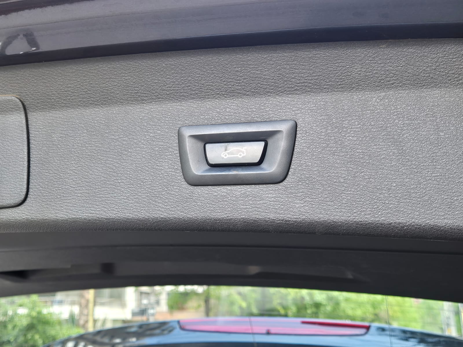 
								BMW X1 1.5 S-drive 2022 full									