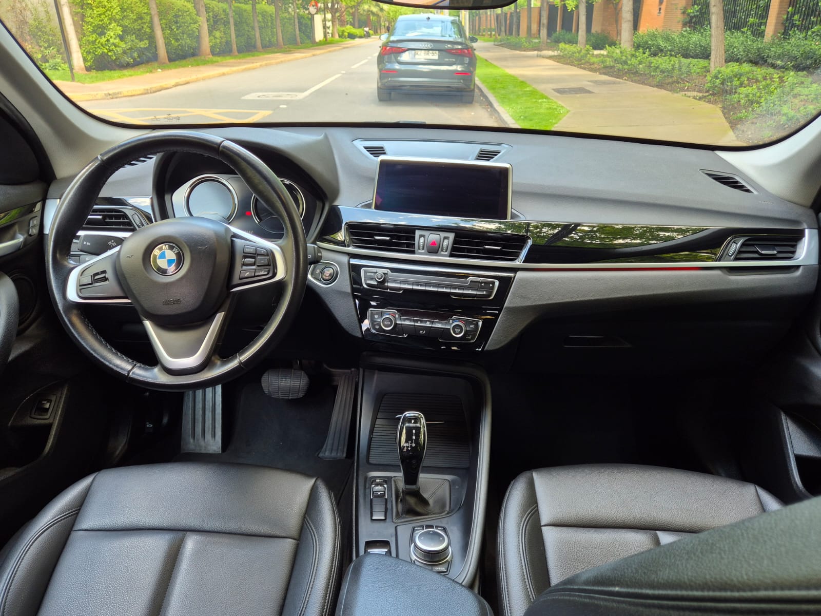 
								BMW X1 1.5 S-drive 2022 full									